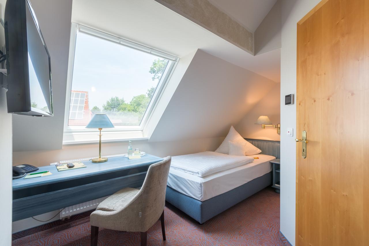 Hotel Goedecke Sarstedt Extérieur photo
